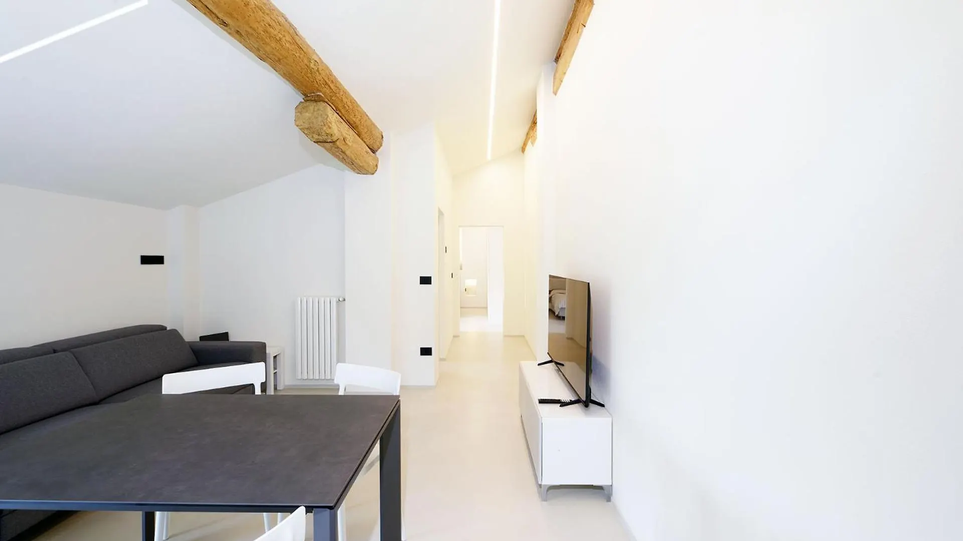 Cesare Apartments San Pietro in Casale 0*,  Italy